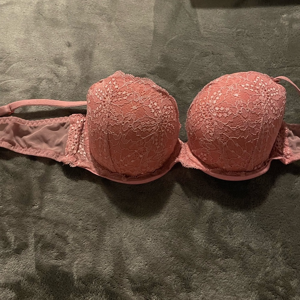 32c push up bra from PINK
